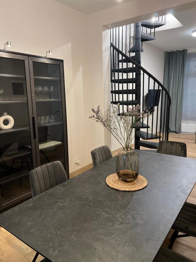 Exclusive Two-Level Apartment With Private Terrace On The Canal Brüssel Exterior foto